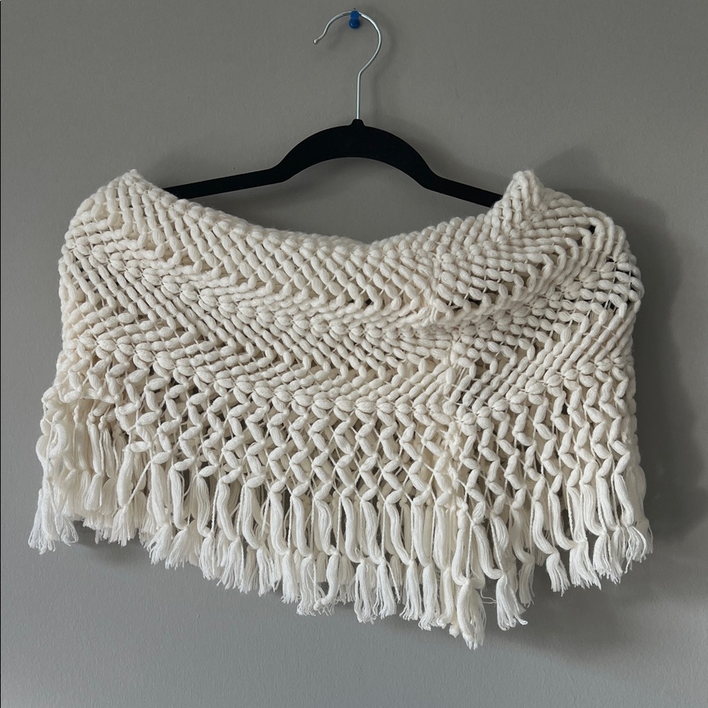 White knit scarf